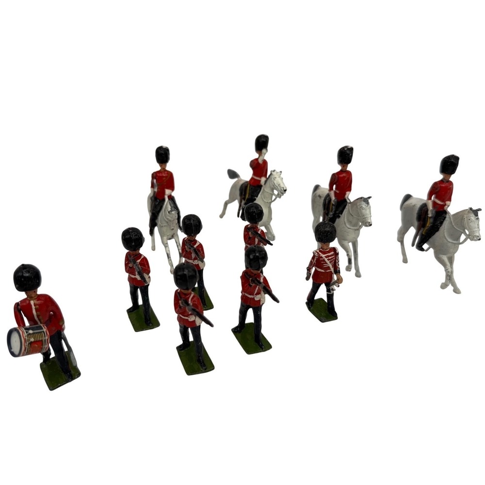 Britains‎ Ltd Lead Toy Soldiers Set – British Guards & Cavalry – Made in England